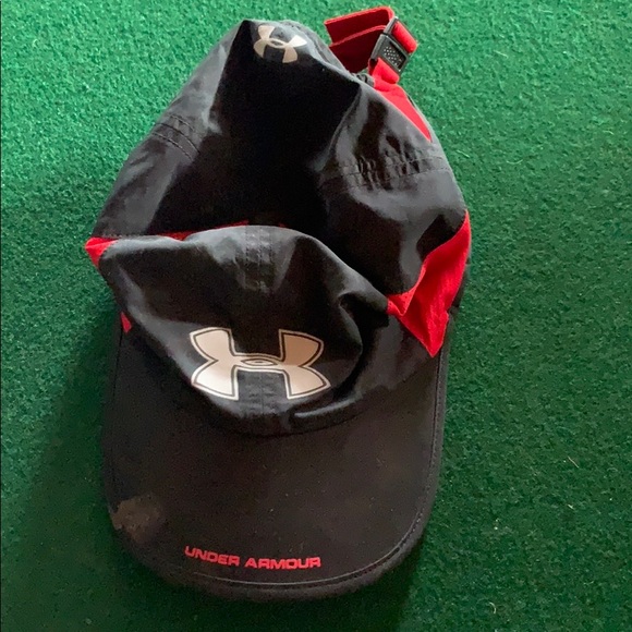 Under armor hat - Picture 1 of 1